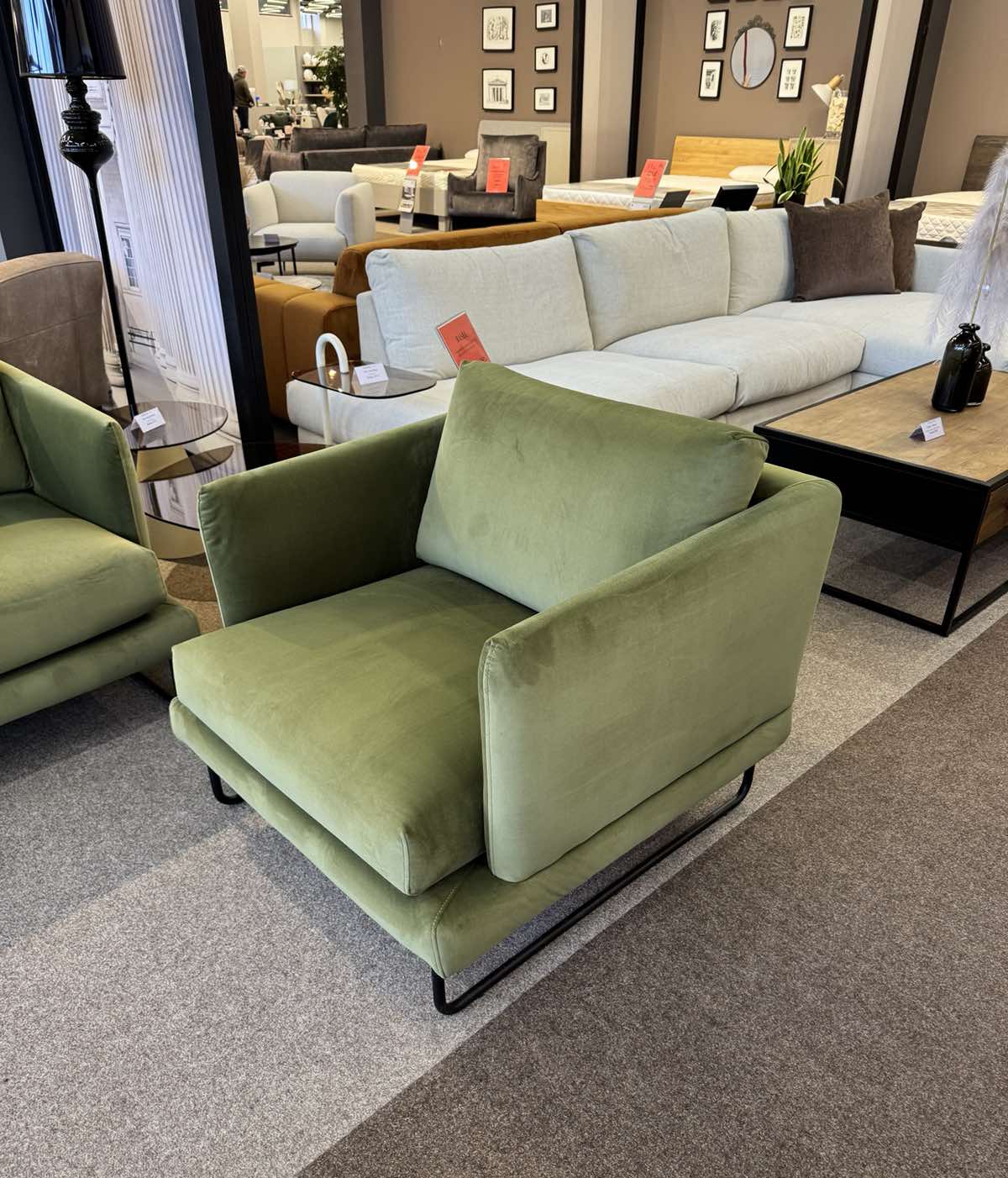 1761742691688 1761742691688