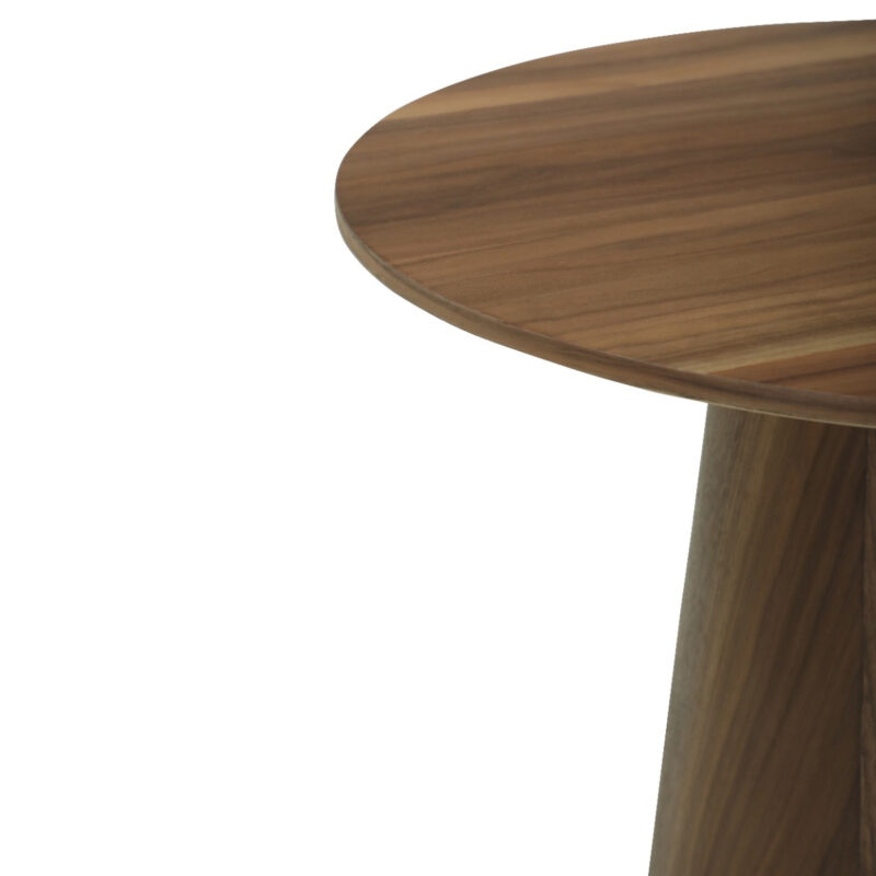 NOVERO WALNUT 50 staliukas