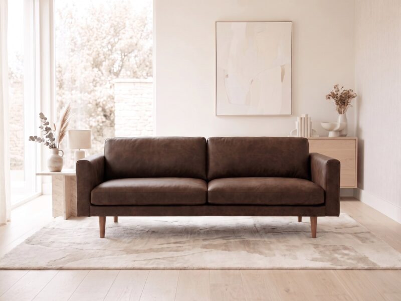 QUATTRO odinė sofa – Africa Tabac oda, interjeras